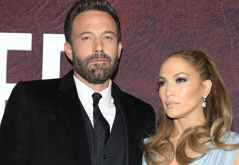 Близкое окружение Дженнифер Лопес на дух не переносит Бена Аффлека
