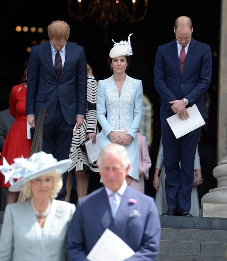 Принц Гарри, Кейт Миддлтон, принц Уильям, королева Камилла, король Карл III